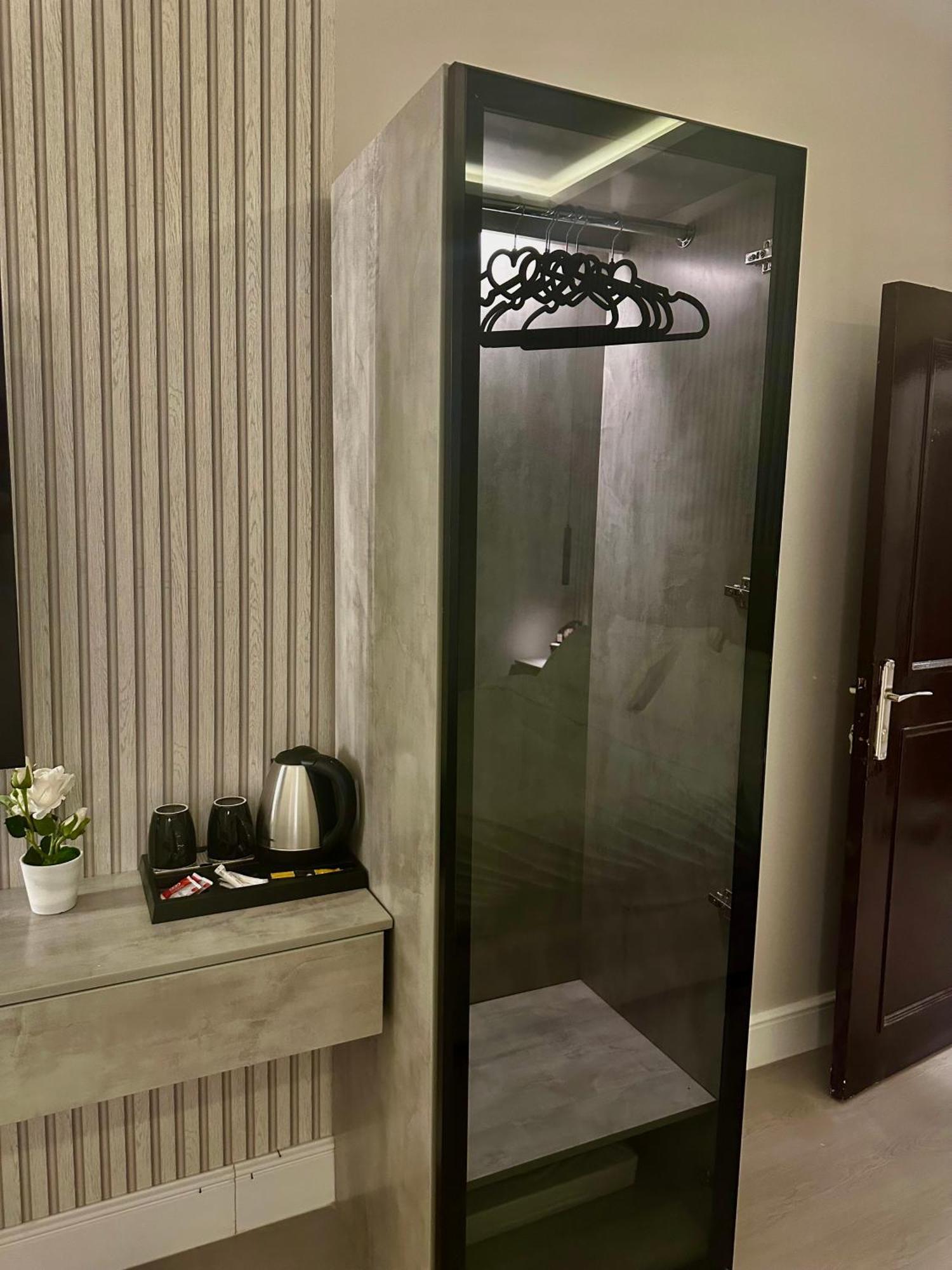 استديو فاخر بمنطقة مركزية-النزهه * Riyadh
